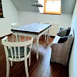 Hille-hof Apartmán *